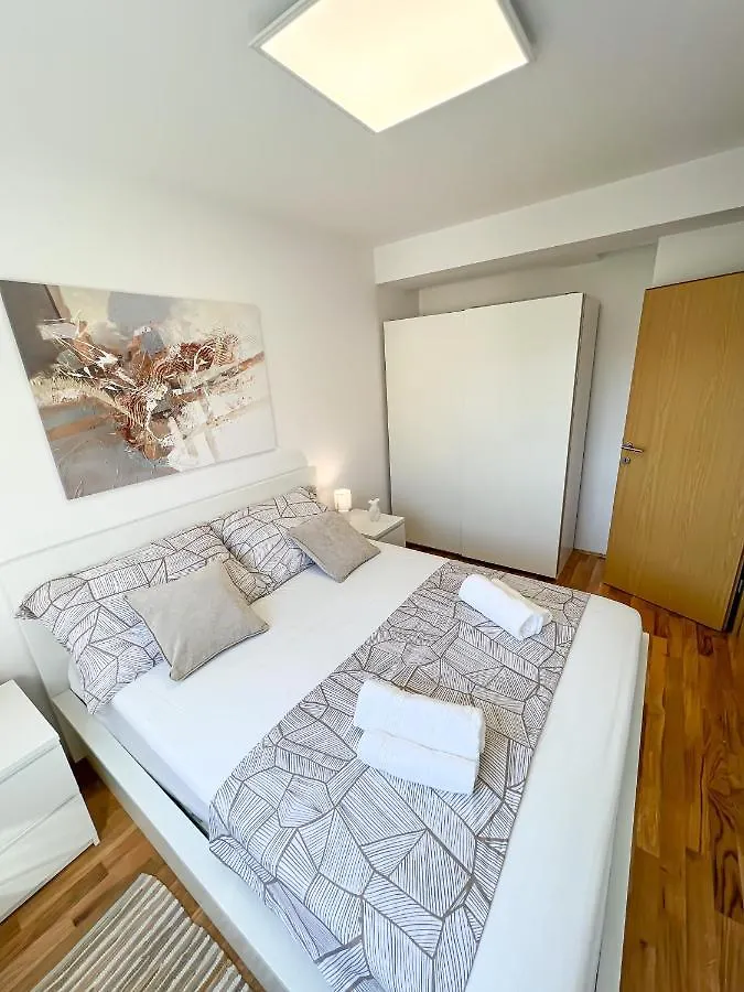 Holiday Star Apartment Trogir Hırvatistan